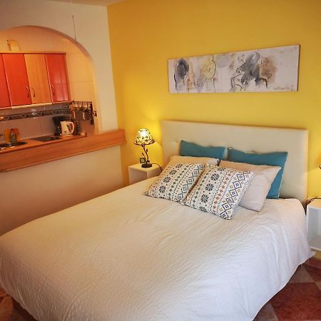 Studio Beso Del Mar Apartment Nerja Exterior photo